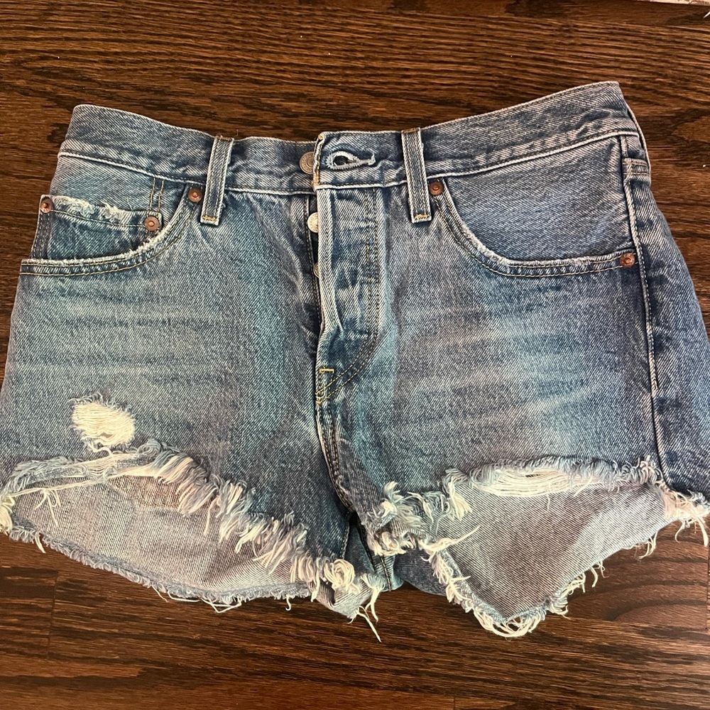 Levi Jean Shorts